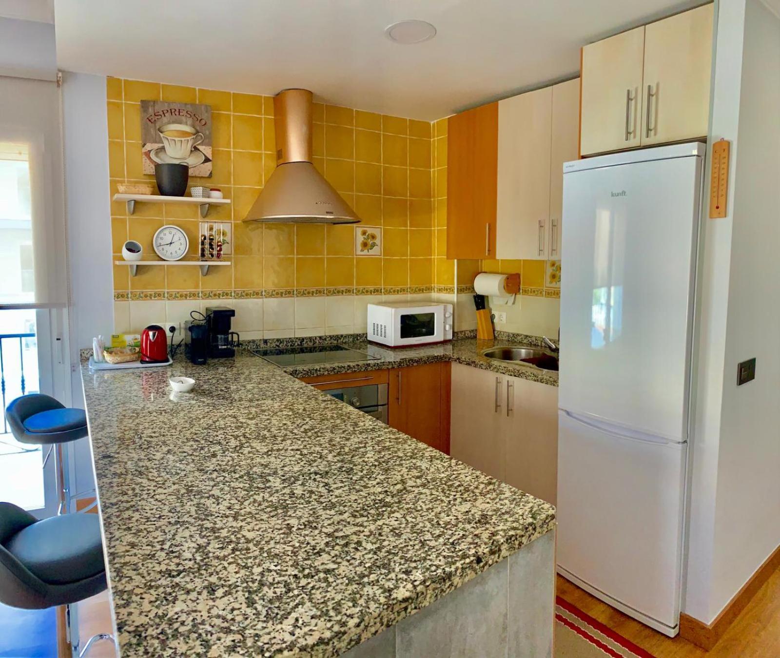 Apartamento Capri Los Boliches Wifi Gratis Beach 100M Fuengirola Eksteriør billede