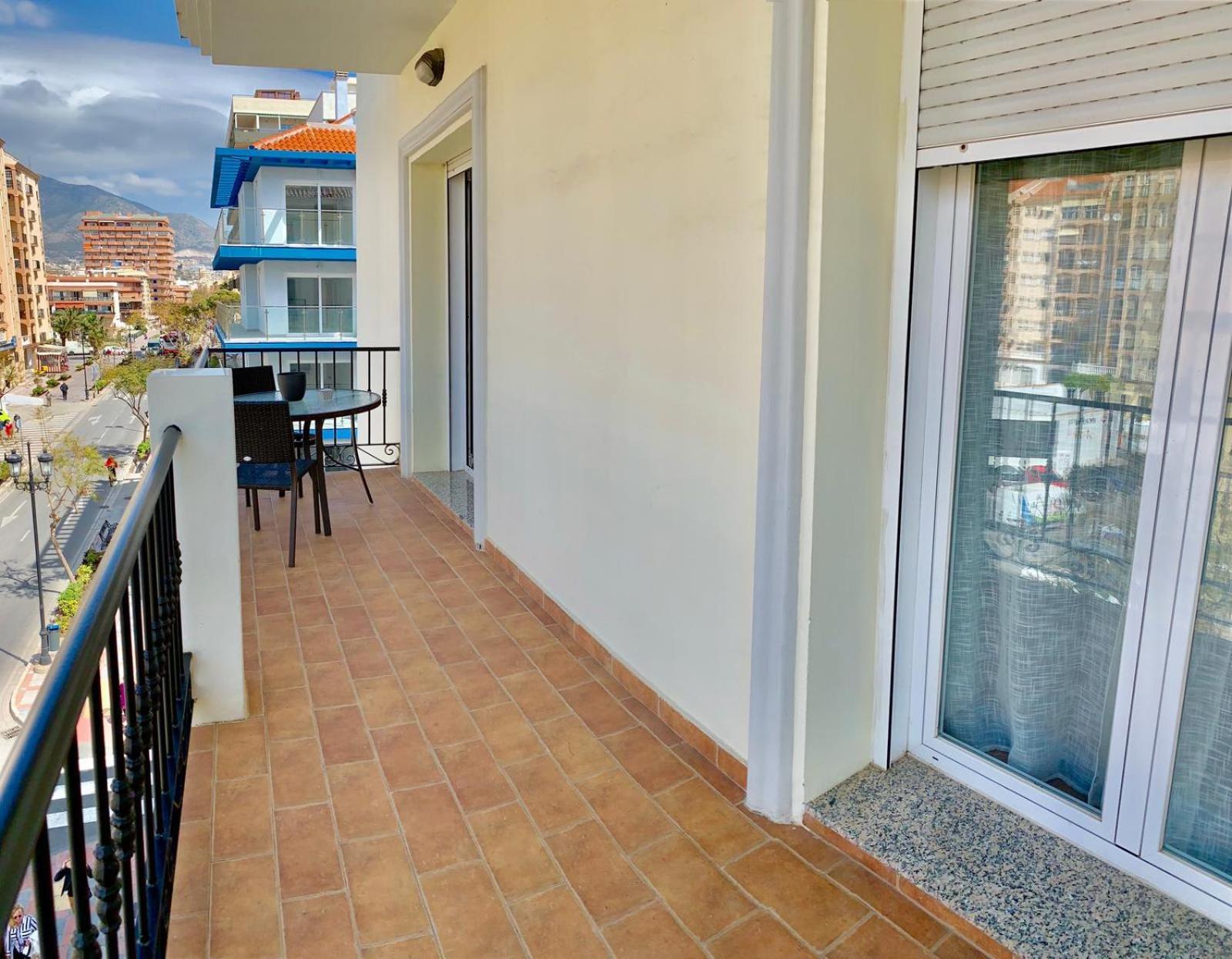Apartamento Capri Los Boliches Wifi Gratis Beach 100M Fuengirola Eksteriør billede